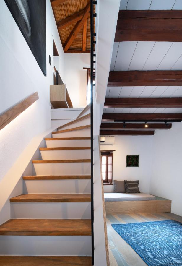 Kalnterimi Guesthouses 모넴바시아 외부 사진